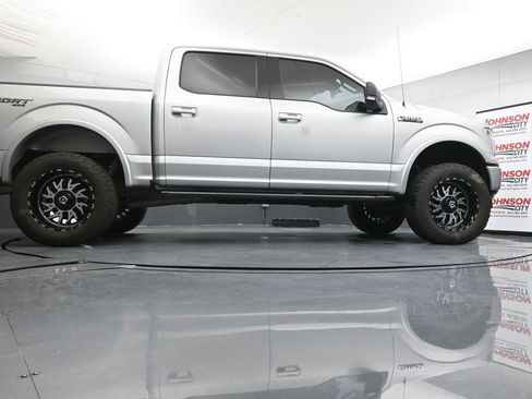 Used 2019 Ford F150 XLT w/ Equipment Group 302A Luxury AWD/4WD image 37