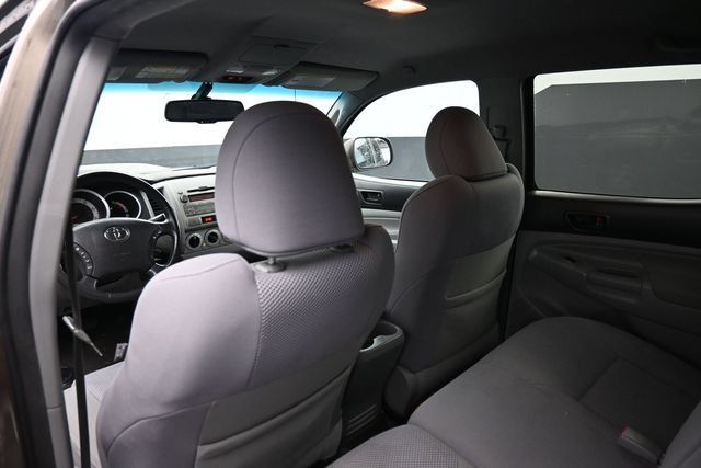 Used 2011 Toyota Tacoma 4x4 Double Cab w/ TRD Sport Pkg w/JBL Audio image 29