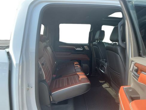 Used 2026 GMC Sierra 1500 Denali Ultimate AWD/4WD image 23