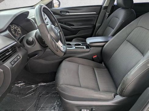 Used 2021 Nissan Altima 2.5 SV image 11