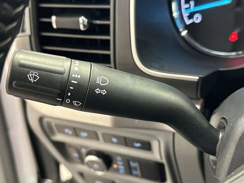 Certified 2022 Ford F150 XLT w/ Equipment Group 302A High image 38