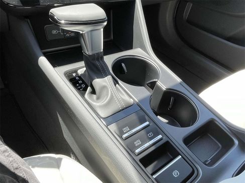 New 2025 Hyundai Sonata SE image 19