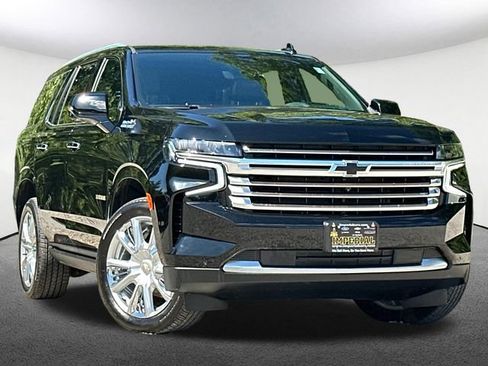 Used 2023 Chevrolet Tahoe High Country AWD/4WD image 2