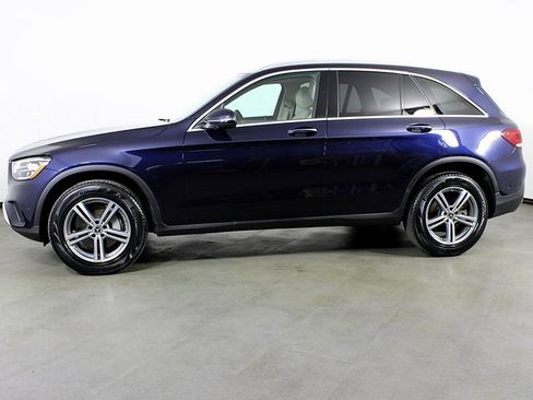 Used 2021 Mercedes-Benz GLC 300 4MATIC image 2