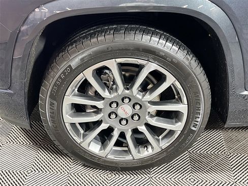 Used 2021 GMC Acadia Denali w/ Denali Ultimate Package image 28