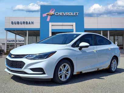 Used 2017 Chevrolet Cruze LT