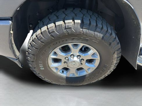 Used 2023 RAM 3500 Laramie AWD/4WD image 10