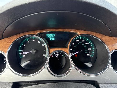 Used 2012 Buick Enclave Leather image 24