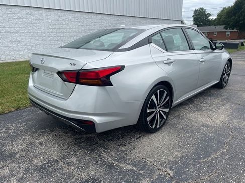 Used 2022 Nissan Altima 2.5 SR image 13