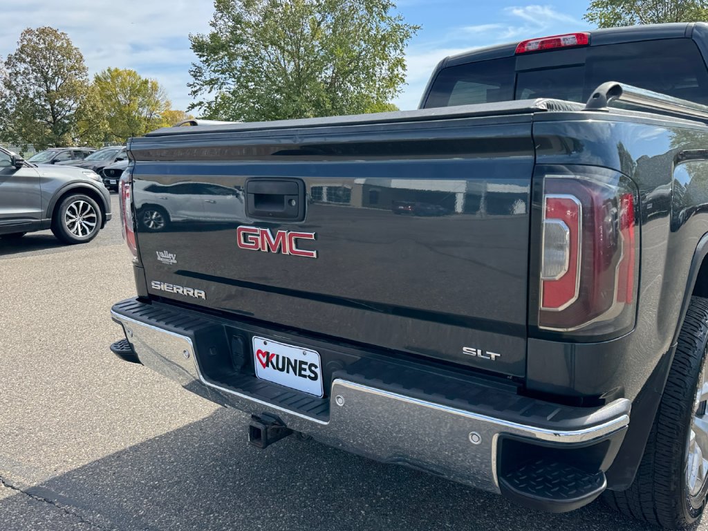 Used 2018 GMC Sierra 1500 SLT AWD/4WD image 37