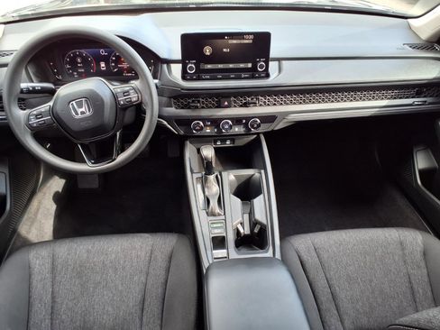 Used 2023 Honda Accord LX image 4