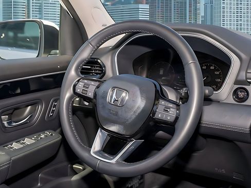 Certified 2023 Honda Pilot Touring image 26