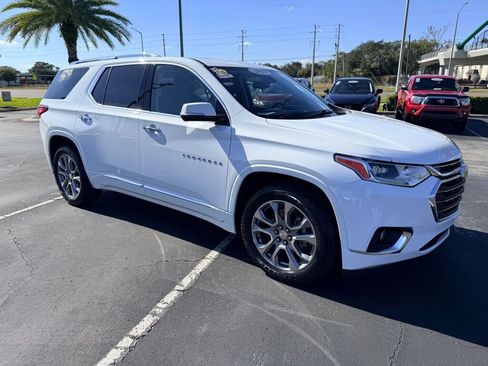 Used 2019 Chevrolet Traverse Premier image 4
