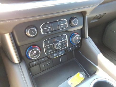 Certified 2021 Chevrolet Tahoe LT AWD/4WD image 34