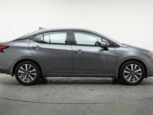 Used 2025 Nissan Versa SV image 11