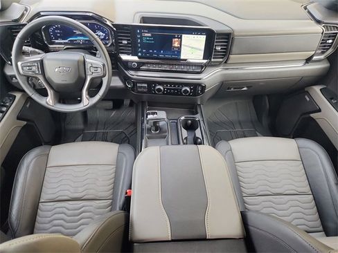 Used 2025 Chevrolet Silverado 1500 ZR2 w/ Technology Package image 20