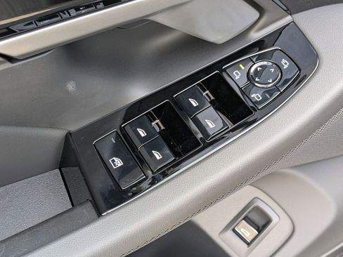 New 2026 BMW 530i w/ M Sport Package RWD image 13