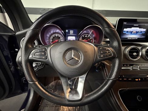 Used 2019 Mercedes-Benz GLC 300 GLC 300 image 26