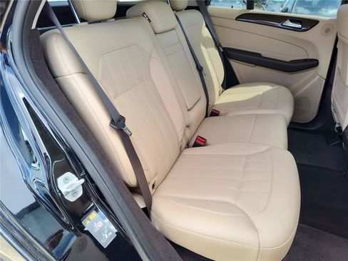 Used 2018 Mercedes-Benz GLE 350 image 25