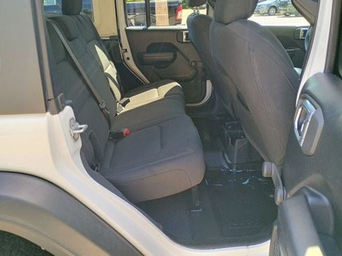 Used 2021 Jeep Wrangler Unlimited Sport AWD/4WD image 16