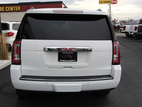 Used 2016 GMC Yukon Denali w/ Open Road Package image 6