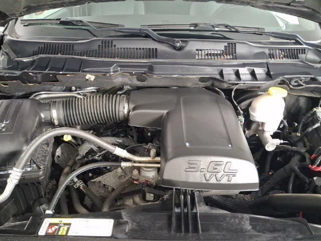Used 2024 RAM 1500 Classic SLT AWD/4WD image 26