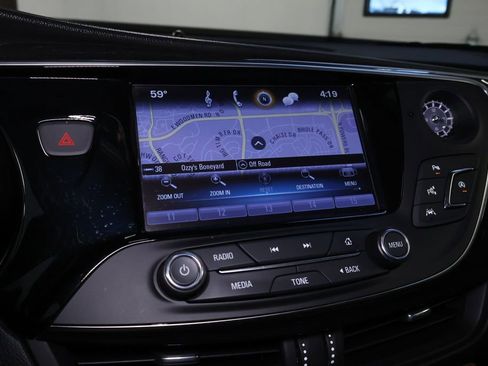 Used 2019 Buick Envision Premium image 32