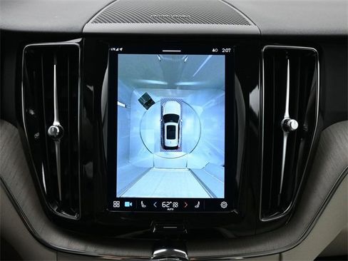 Used 2023 Volvo XC60 B5 Plus w/ Protection Package image 21