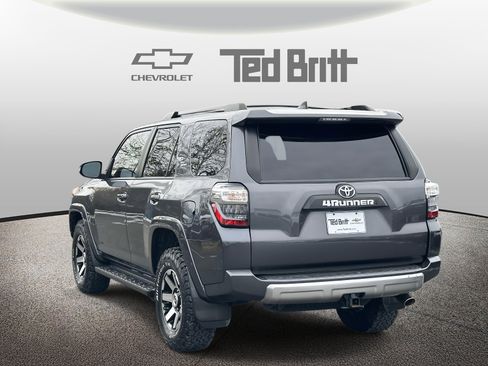 Used 2021 Toyota 4Runner TRD Off-Road Premium image 6