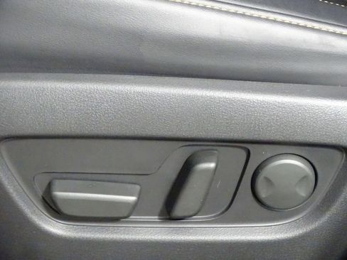 Used 2024 MAZDA CX-90 Plug-In Hybrid w/ Premium Plus image 22