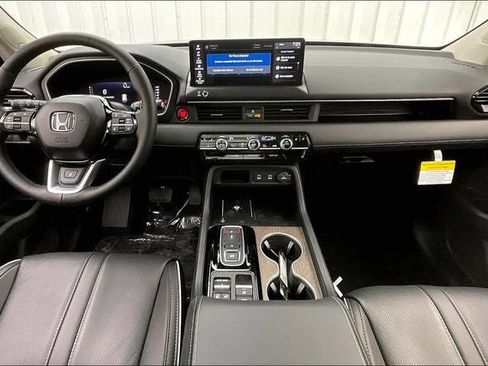 New 2026 Honda Pilot Elite image 6