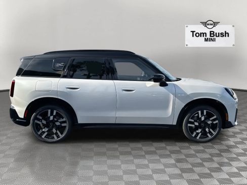 New 2026 MINI Cooper Countryman S w/ Comfort Package Max image 2