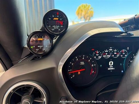 Used 2018 Chevrolet Camaro SS RWD image 36