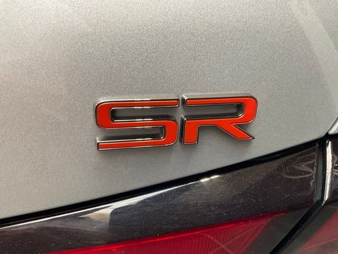 Used 2024 Nissan Altima 2.5 SR FWD image 22