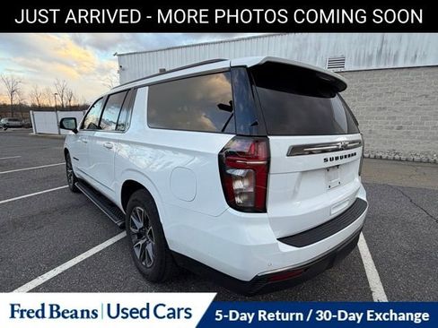 Used 2022 Chevrolet Suburban Z71 w/ Z71 Off-Road Package image 4