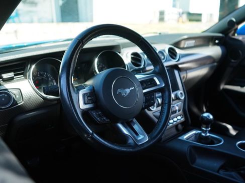 Used 2019 Ford Mustang Coupe w/ Ecoboost Performance Package RWD image 6