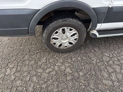 Used 2017 Ford Transit 250 w/ Exterior Upgrade Package image 7