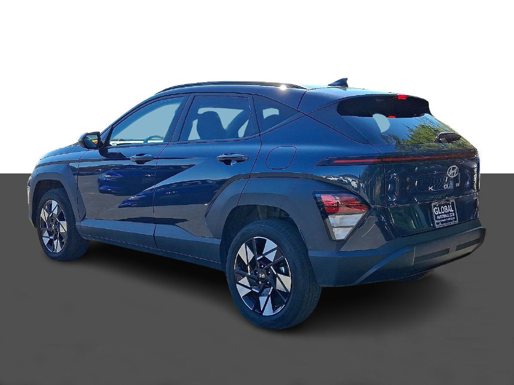 Used 2024 Hyundai Kona SEL AWD/4WD image 5