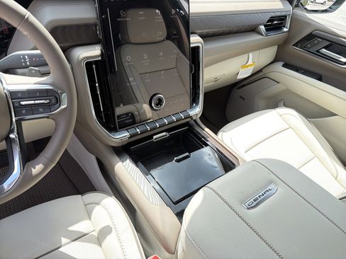 New 2026 GMC Yukon Denali image 35