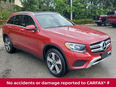 Used 2019 Mercedes-Benz GLC 300 w/ Parking Assistance Package