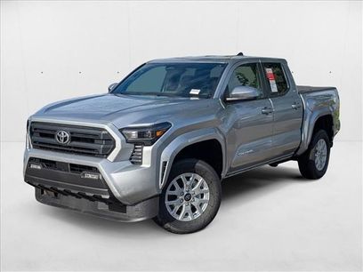 New 2025 Toyota Tacoma SR5