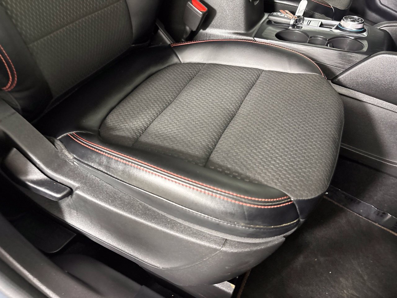 Used 2023 Ford Escape ST-Line w/ Tech Pack #1 FWD image 31