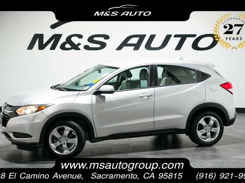 Used 2016 Honda HR-V LX image 1