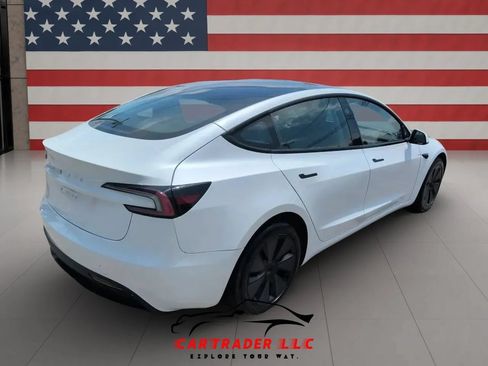 Used 2025 Tesla Model 3 RWD image 6