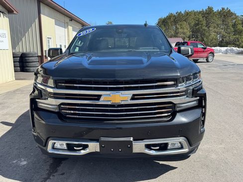 Used 2020 Chevrolet Silverado 1500 High Country w/ Technology Package image 8
