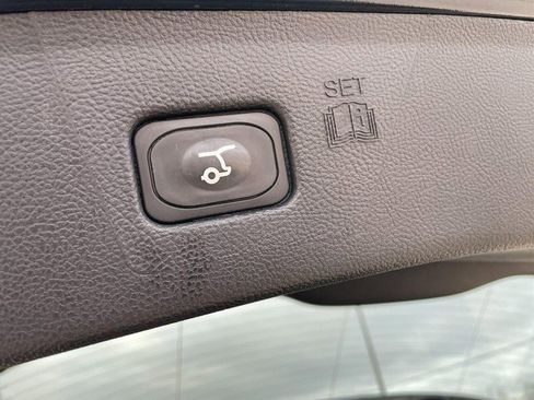 Used 2024 Ford Edge SEL w/ Convenience Package image 15