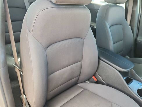 Used 2025 Chevrolet Malibu LT FWD image 16