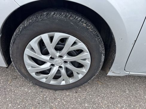 Used 2017 Toyota Corolla LE w/ Carpet Mat Package (TMS) image 9