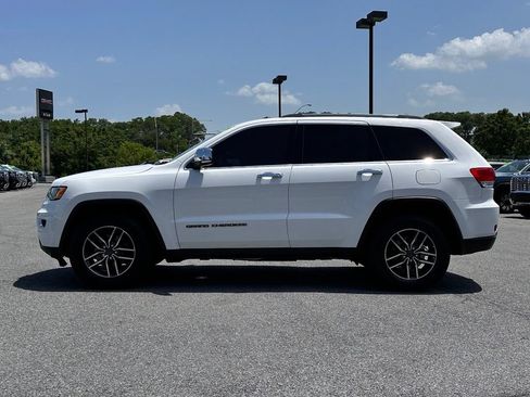 Used 2019 Jeep Grand Cherokee Limited AWD/4WD image 7