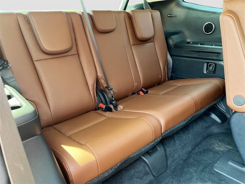 Used 2023 Subaru Ascent Touring image 28